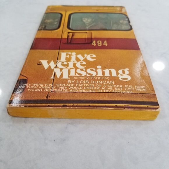 Five were missing (Formerly Ransom) paperback book by Lois Duncan first printing - Picture 3 of 8